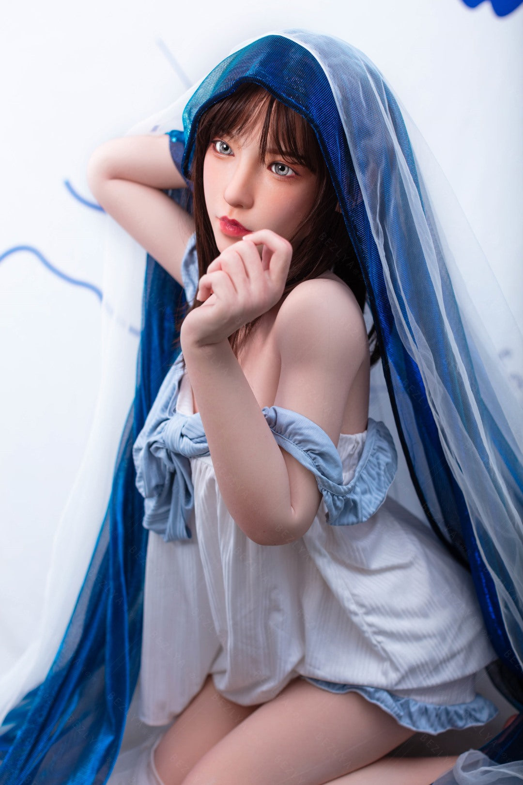 Iris poupée sexuelle (Bezlya Doll 150 cm bonnet B 2.1 Silicone)