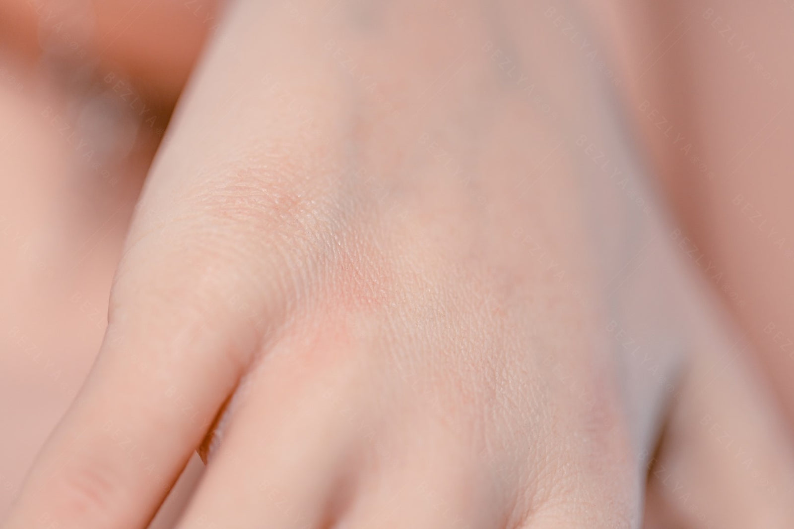 Convallarie poupée sexuelle (Bezlya Doll 155 cm bonnet B 2.1 Silicone)