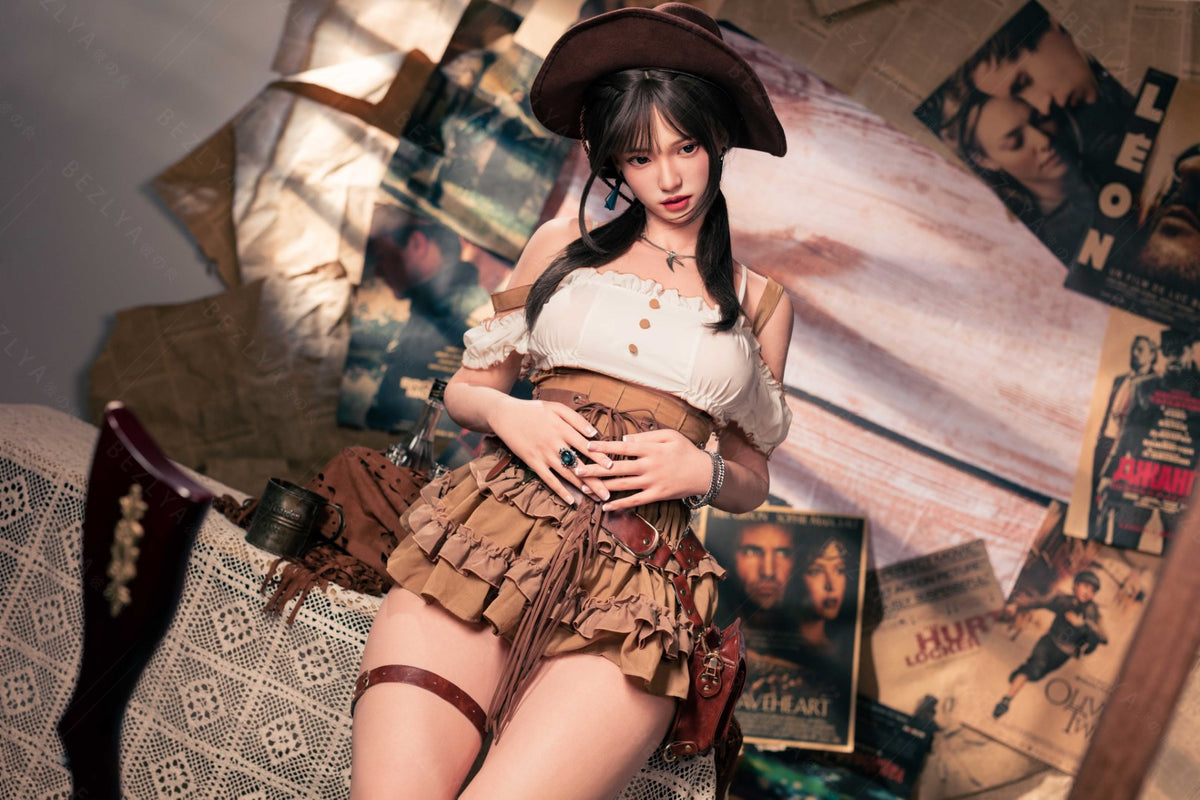 Bambola del sesso Helianthus (Bezlya Doll 162 cm Coppa C 2.2U Silicone)