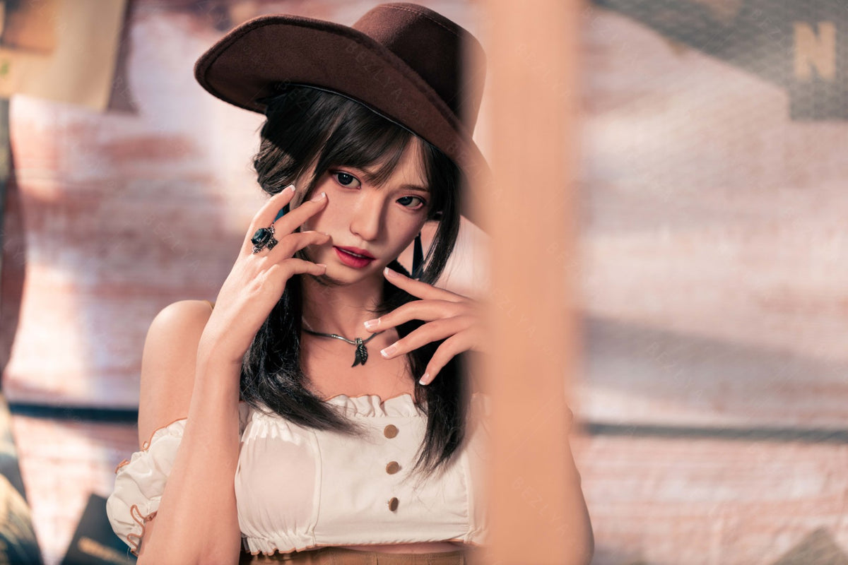 Bambola del sesso Helianthus (Bezlya Doll 162 cm Coppa C 2.2U Silicone)