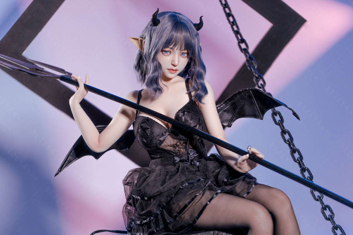 Bambola del sesso Campanula (Bezlya Doll 149 cm Coppa D 2.1 Silicone)