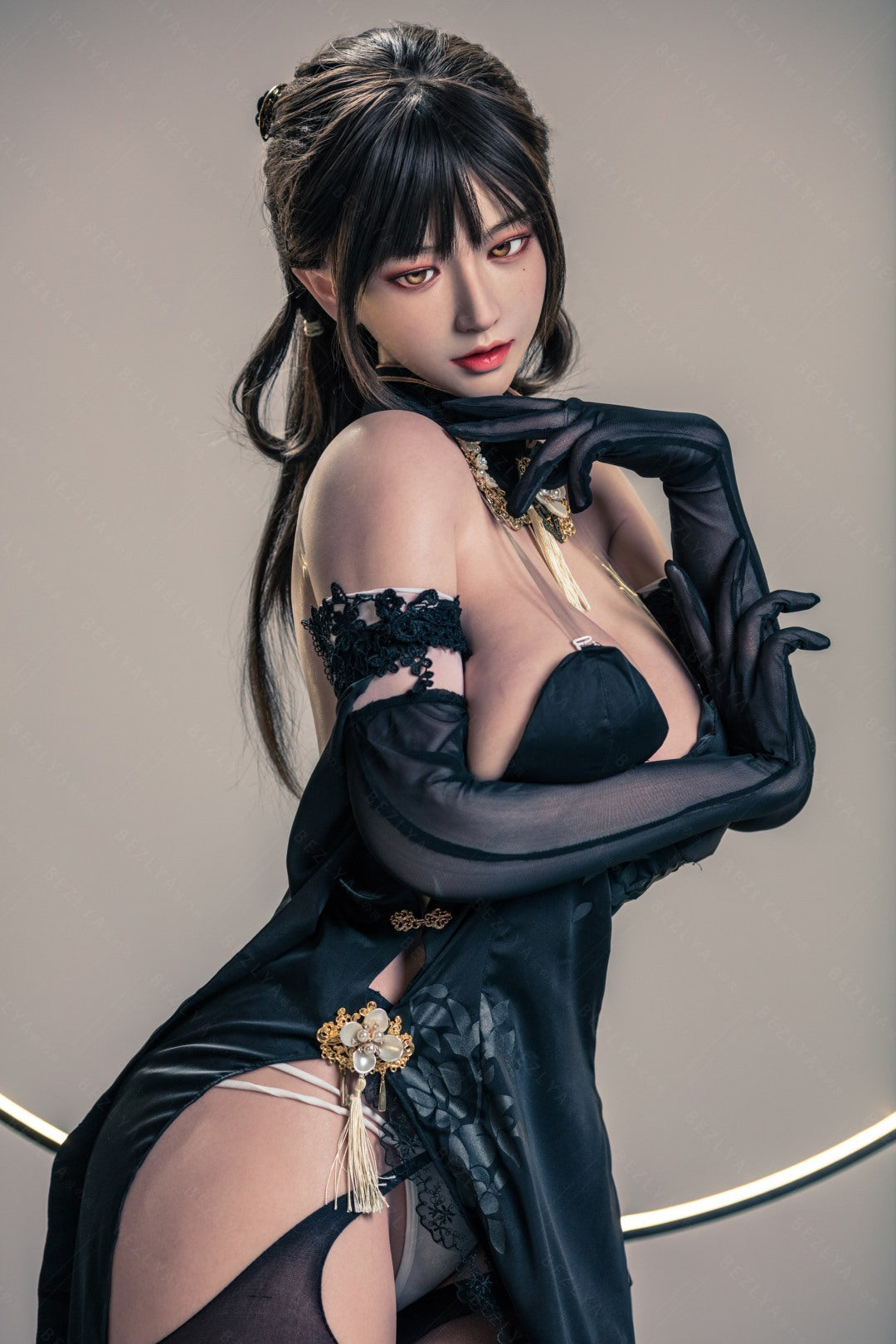 Lagénaire poupée sexuelle (Bezlya Doll 155 cm H-cup 2.1 Silicone)