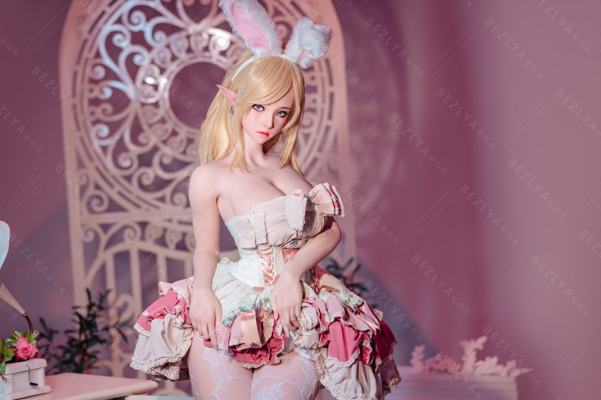 Calla bambola del sesso (Bezlya Doll 155 cm Coppa E 2.2CF Silicone)