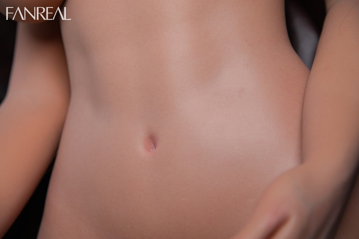 Torse de Kelly poupée sexuelle (FanReal Doll 95 cm G-cup Silicone)