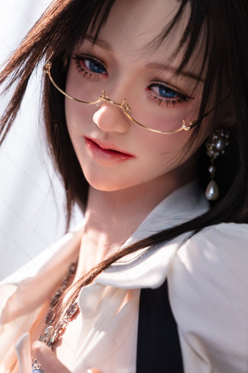 Durex Scarlett bambola del sesso (Bezlya Doll Coppa F da 168 cm (silicone 2.2U)