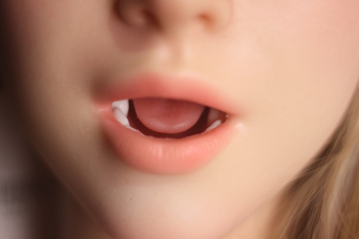 Annika.G Torso bambola del sesso (SEDoll Coppa F da 114 cm n. 068SO RST silicone)