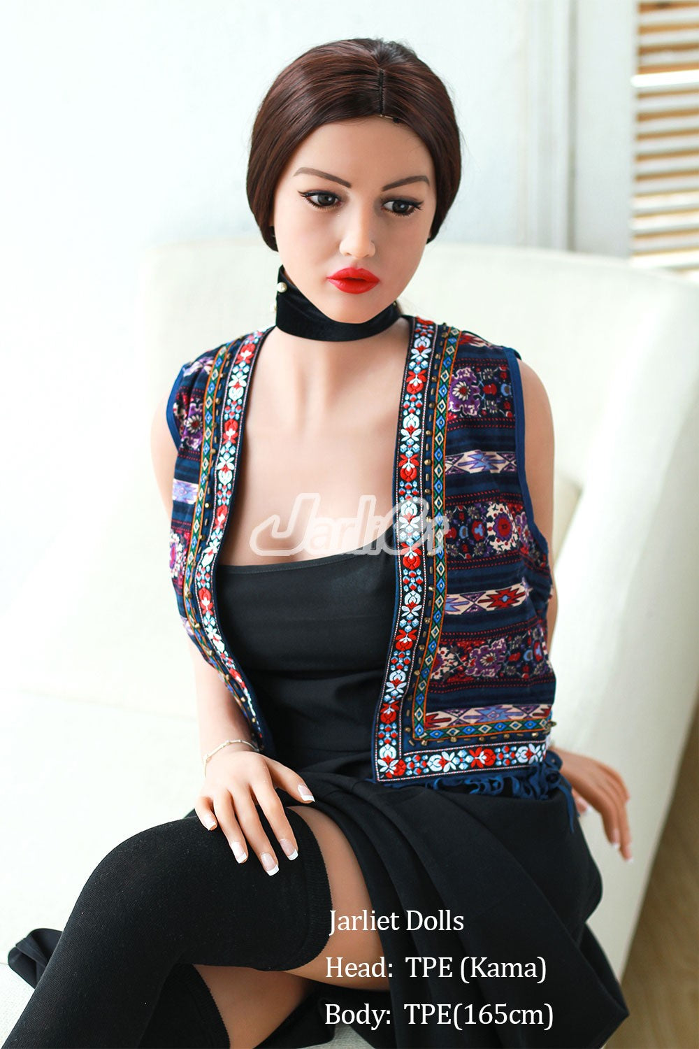 Kama poupée sexuelle (Jarliet Bonnet C TPE 165 cm)