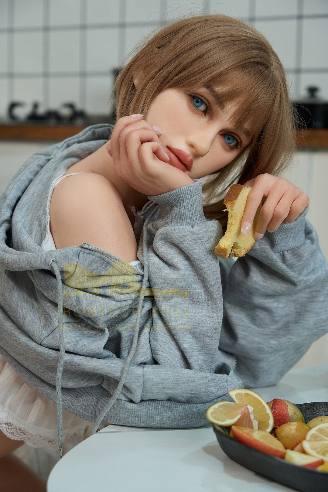 Tina poupée sexuelle (Irontech Doll 166 cm (C-Cup S45 Silicone)