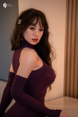 poupée sexuelle Modèle Livi 16 (Gynoid Doll Silicone e-tobe de 165 cm)