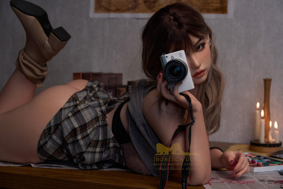 Bambola del sesso Suki (Irontech Doll 162 cm J-Kupa S20 Silicone)