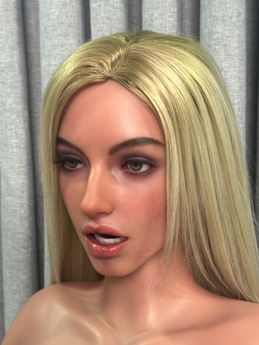 Blake sexpuppe (Zelex 160 cm j-cup ZXE216-2 SLEILIKON)