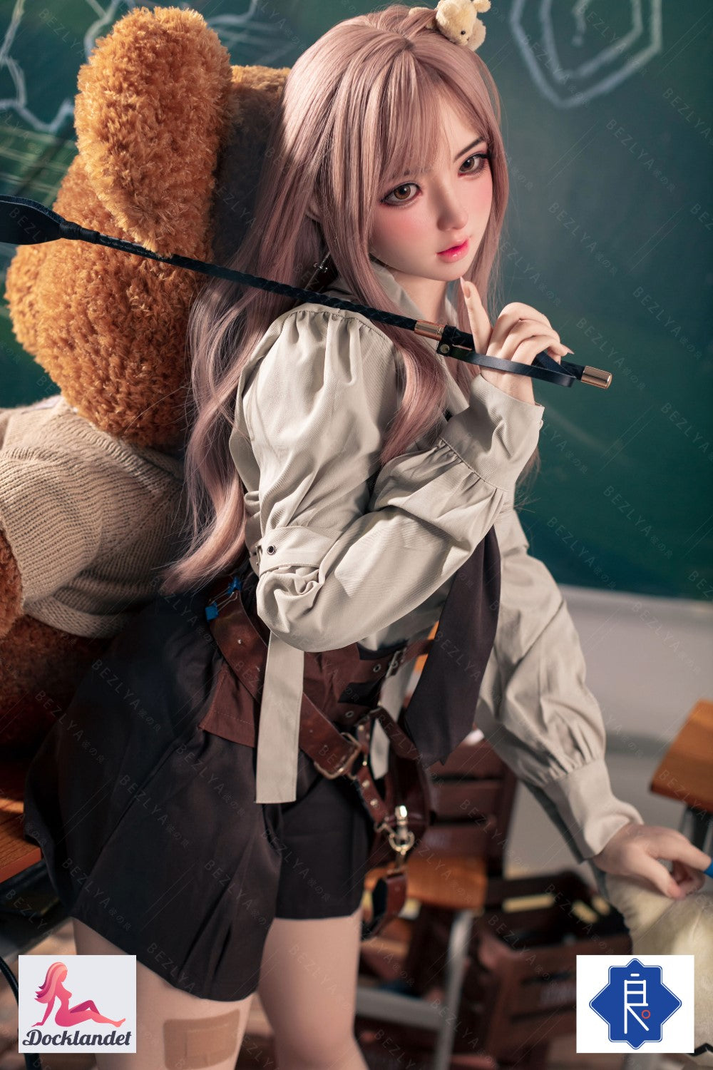 Bambola del sesso Convallaria (Bezlya Doll 155 cm Coppa B 2.1 Silicone)