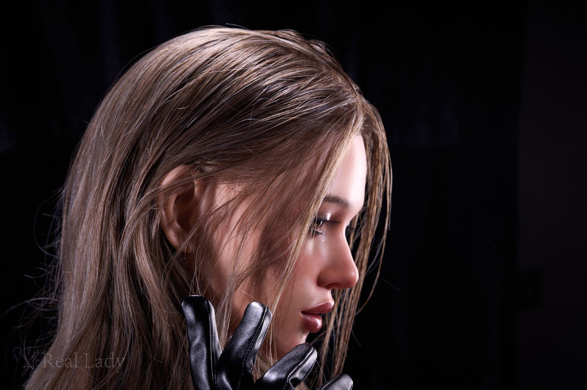 Céleste poupée sexuelle (Real Lady 170 cm (C-Cup R4 Silicone)