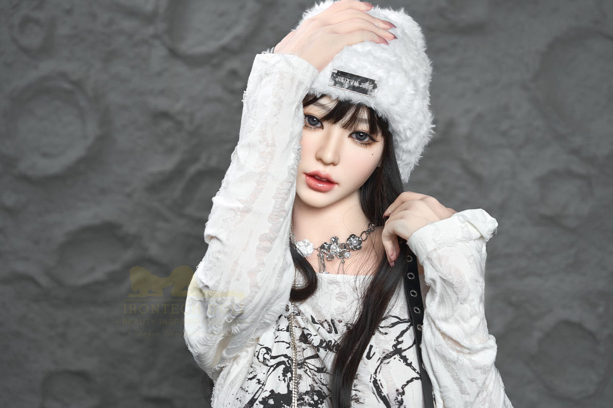 Yuna bambola del sesso (Irontech Doll Coppa F da 165 cm T1-1 in silicone)