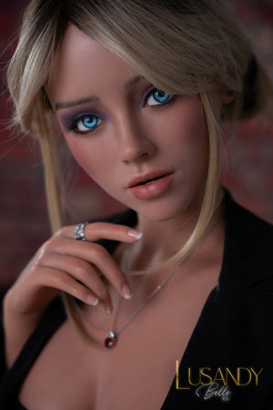 Bambola di Belle Sex (Lusandy Doll Silicone D-Cup da 165 cm)