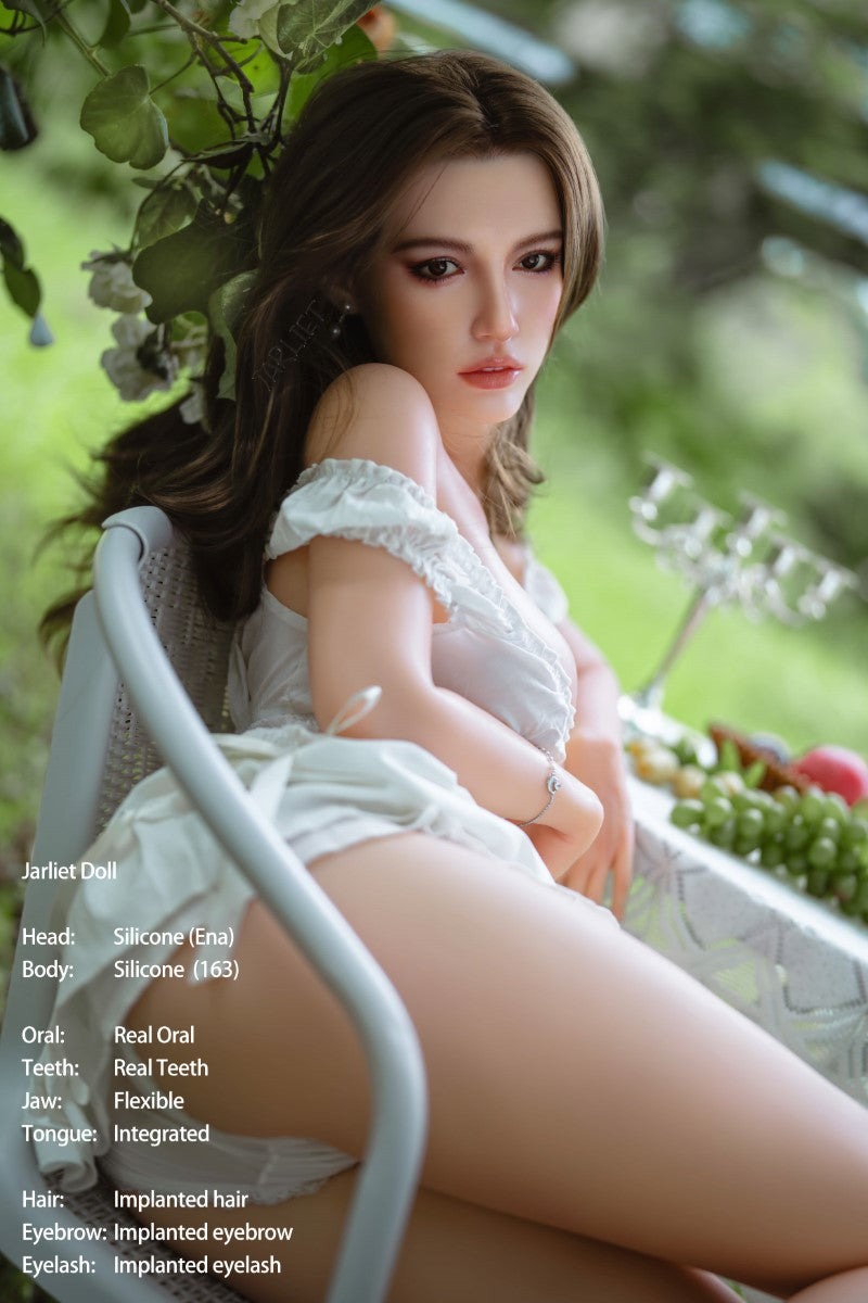 Ena bambola del sesso (Jarliet 163 cm Coppa D in silicone)