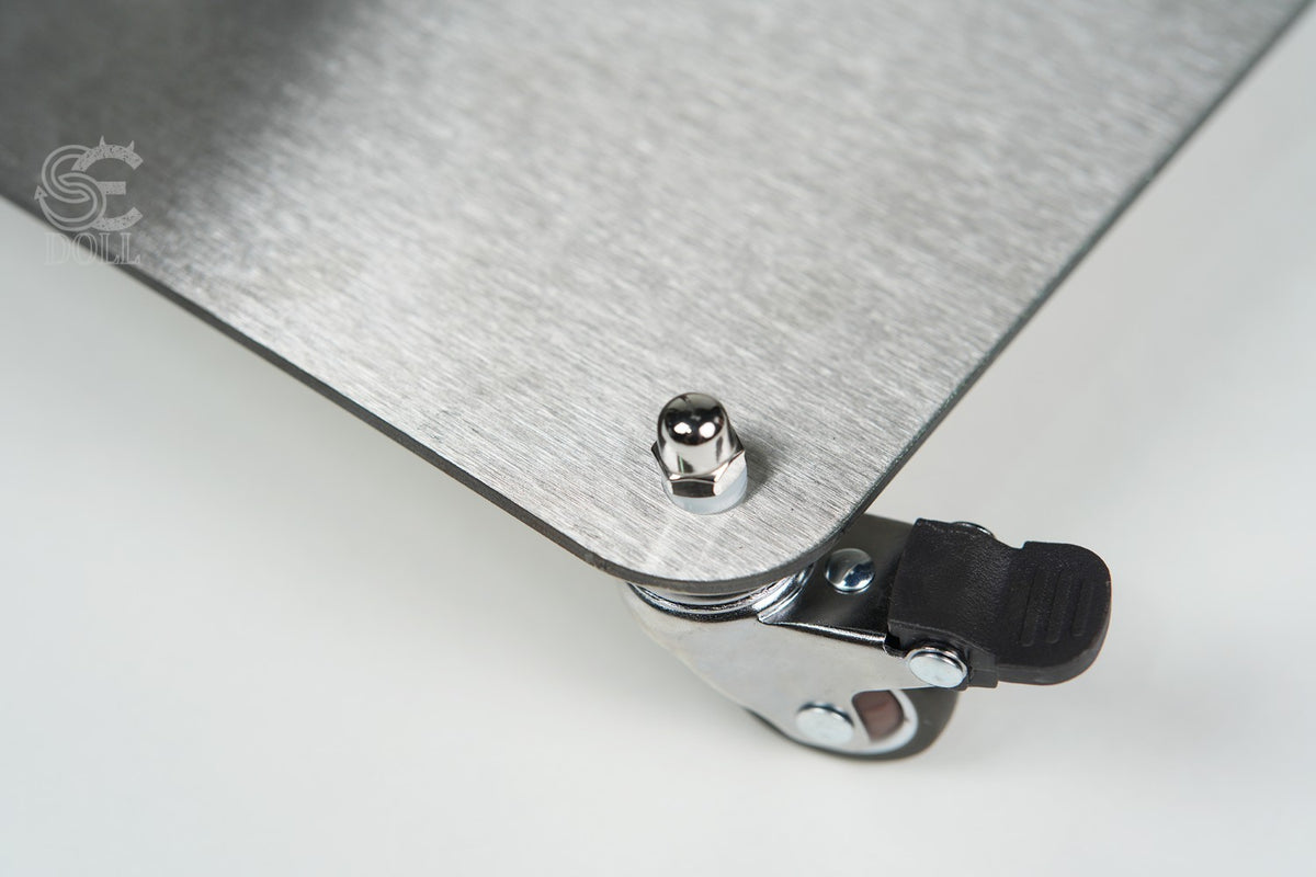 However, stand with wheels (SE-Doll accessories)