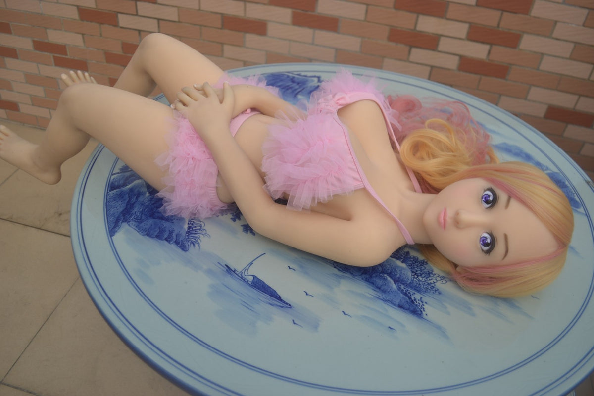 Mila Sex doll (WM-Doll Classic Mini 100cm D-cup #101 TPE)