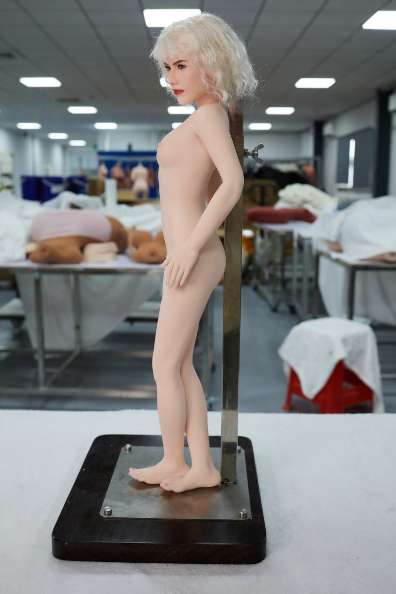 Tara poupée sexuelle (Climax Doll Mini bonnet S 60cm Silicone)