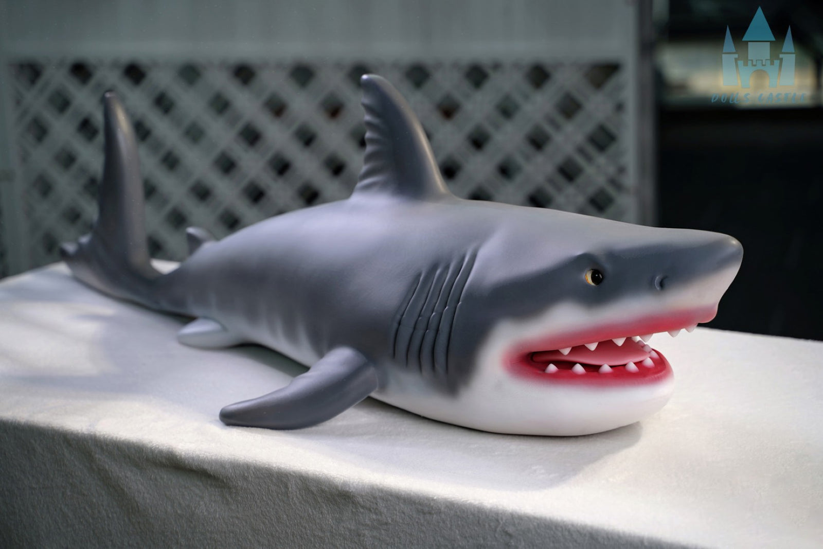Bébé requin poupée sexuelle (Dolls Castle 110 cm en silicone)