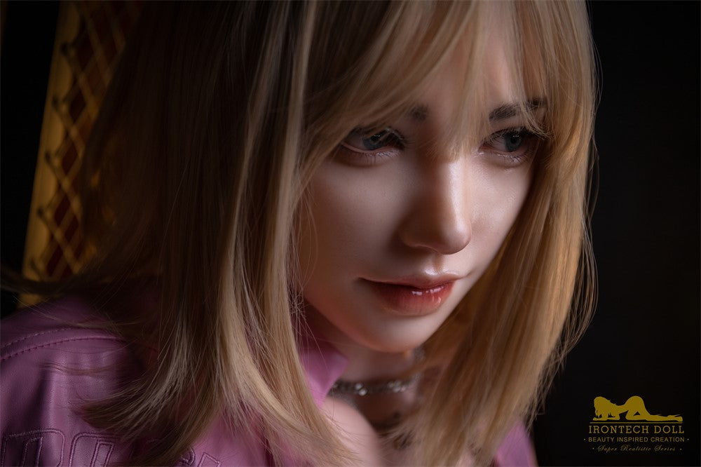 Layla Sex Doll (Irontech Doll 169 cm C-Cup S39 Silicone) EXPRESS