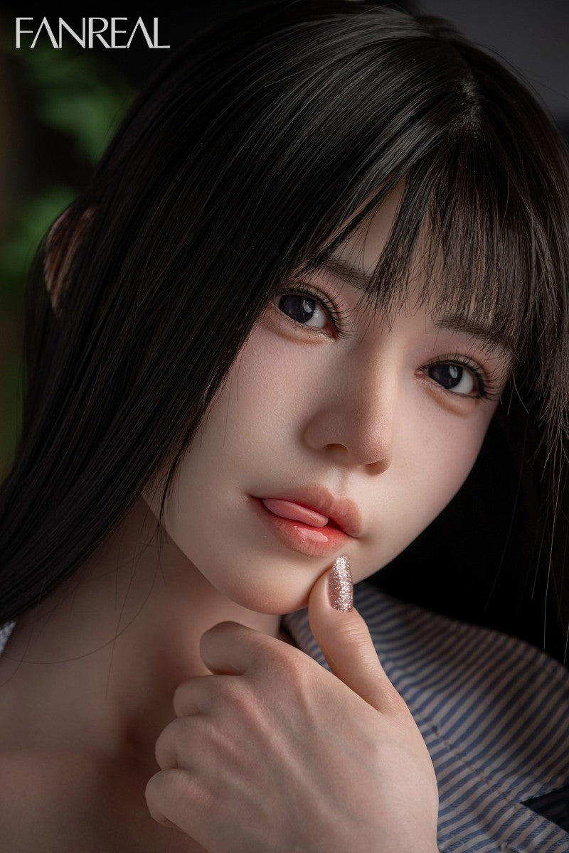 Nora poupée sexuelle (FanReal Doll 158cm bonnet B Silicone)