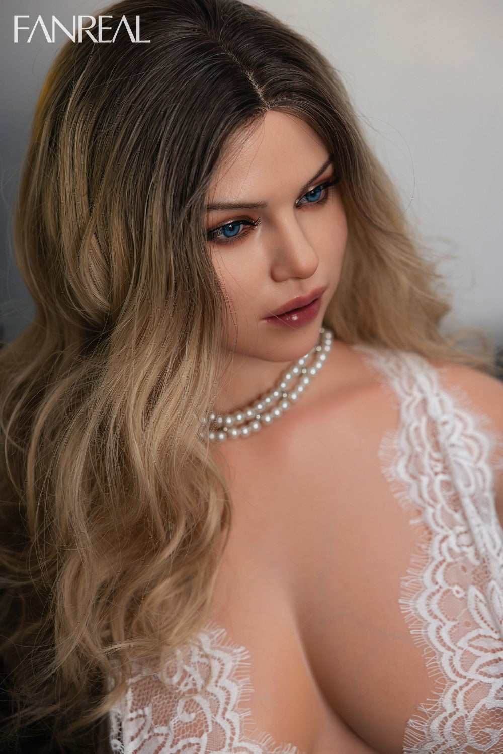 Torse de Carlee poupée sexuelle (FanReal Doll 95 cm G-cup Silicone) EXPRESS