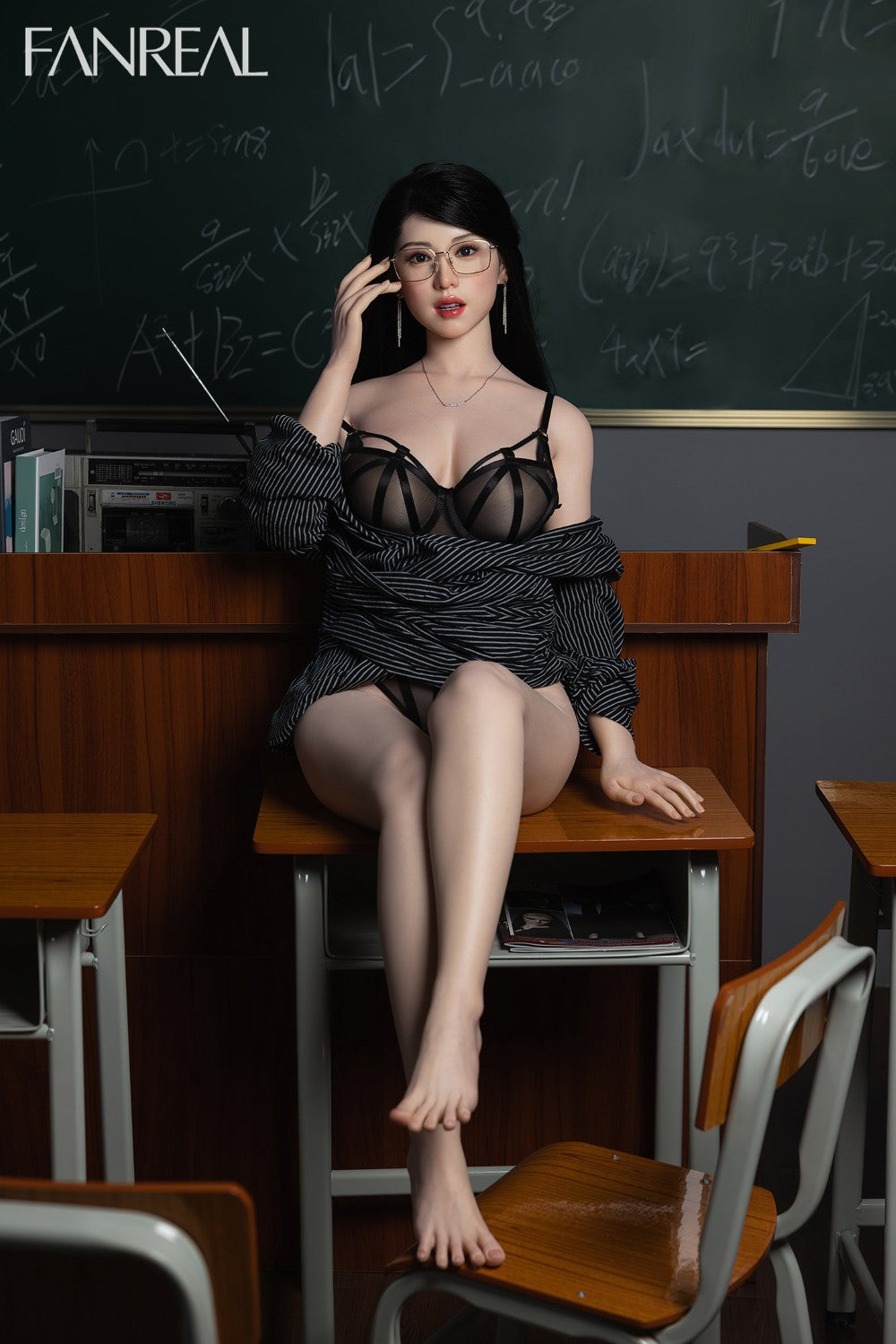 Kimmy poupée sexuelle (FanReal Doll 155 cm f-tobe RST Silicone)