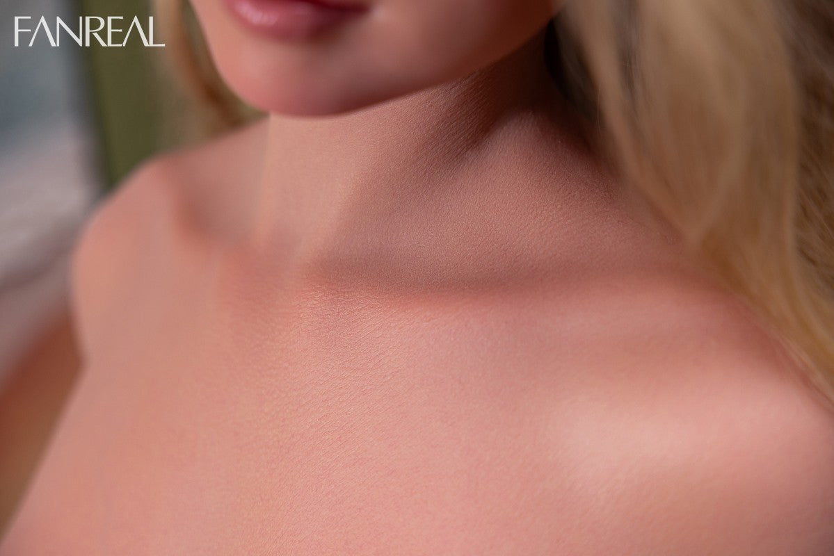 Marie poupée sexuelle (FanReal Doll 170cm bonnet G Uni RST silicone)