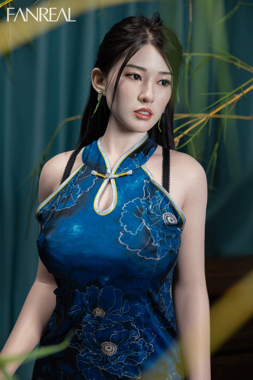 Faye poupée sexuelle (FanReal Doll 170 cm G-cup Silicone)