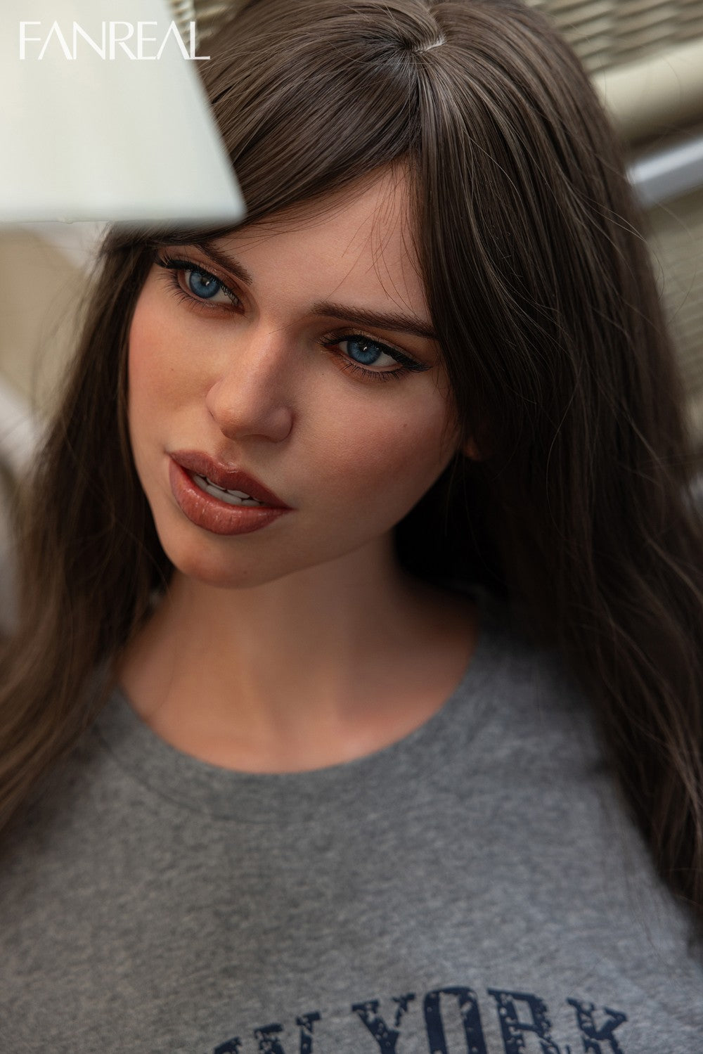 Torse de Gina poupée sexuelle (FanReal Doll 95 cm G-cup Silicone) EXPRESS