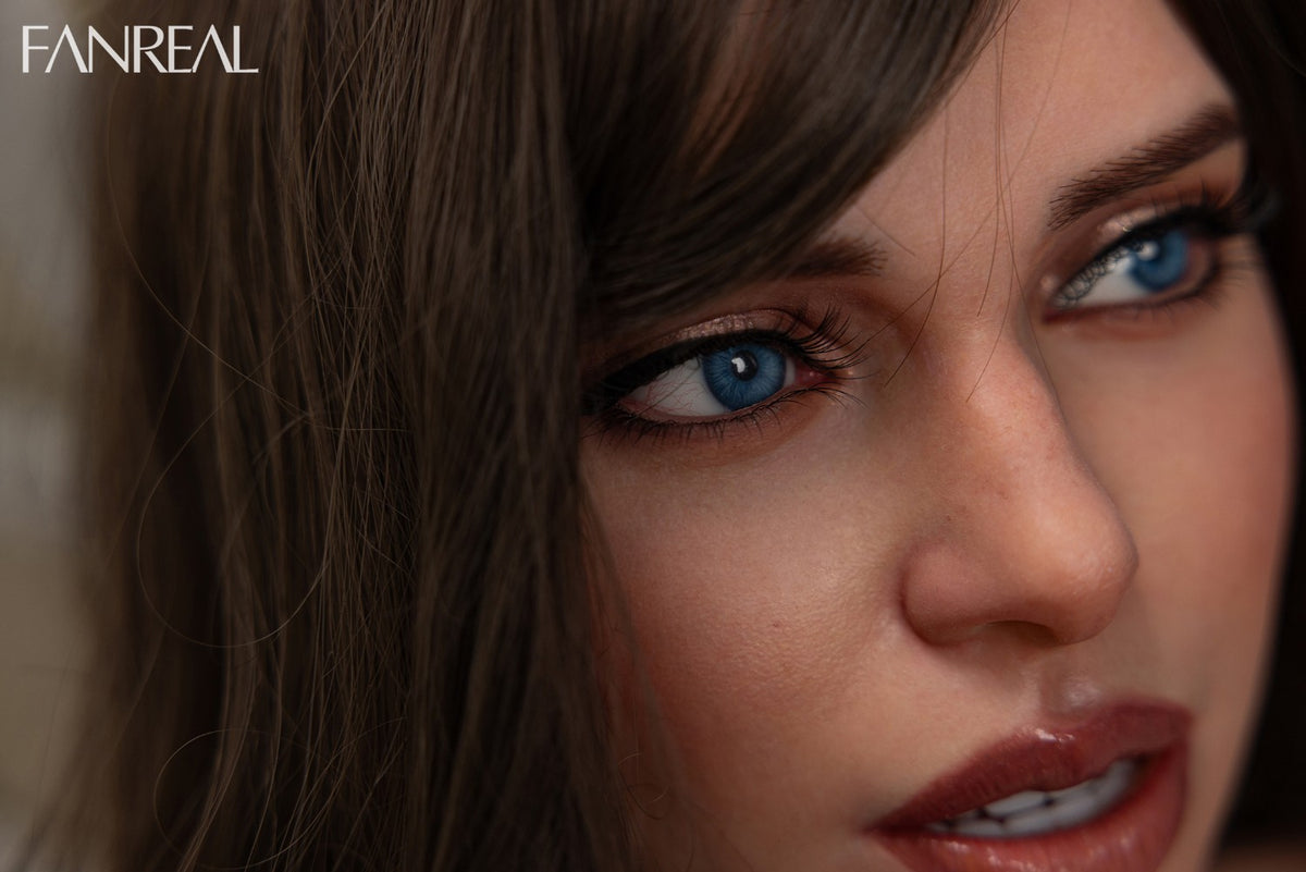 Torse de Gina poupée sexuelle (FanReal Doll 95 cm G-cup Silicone) EXPRESS