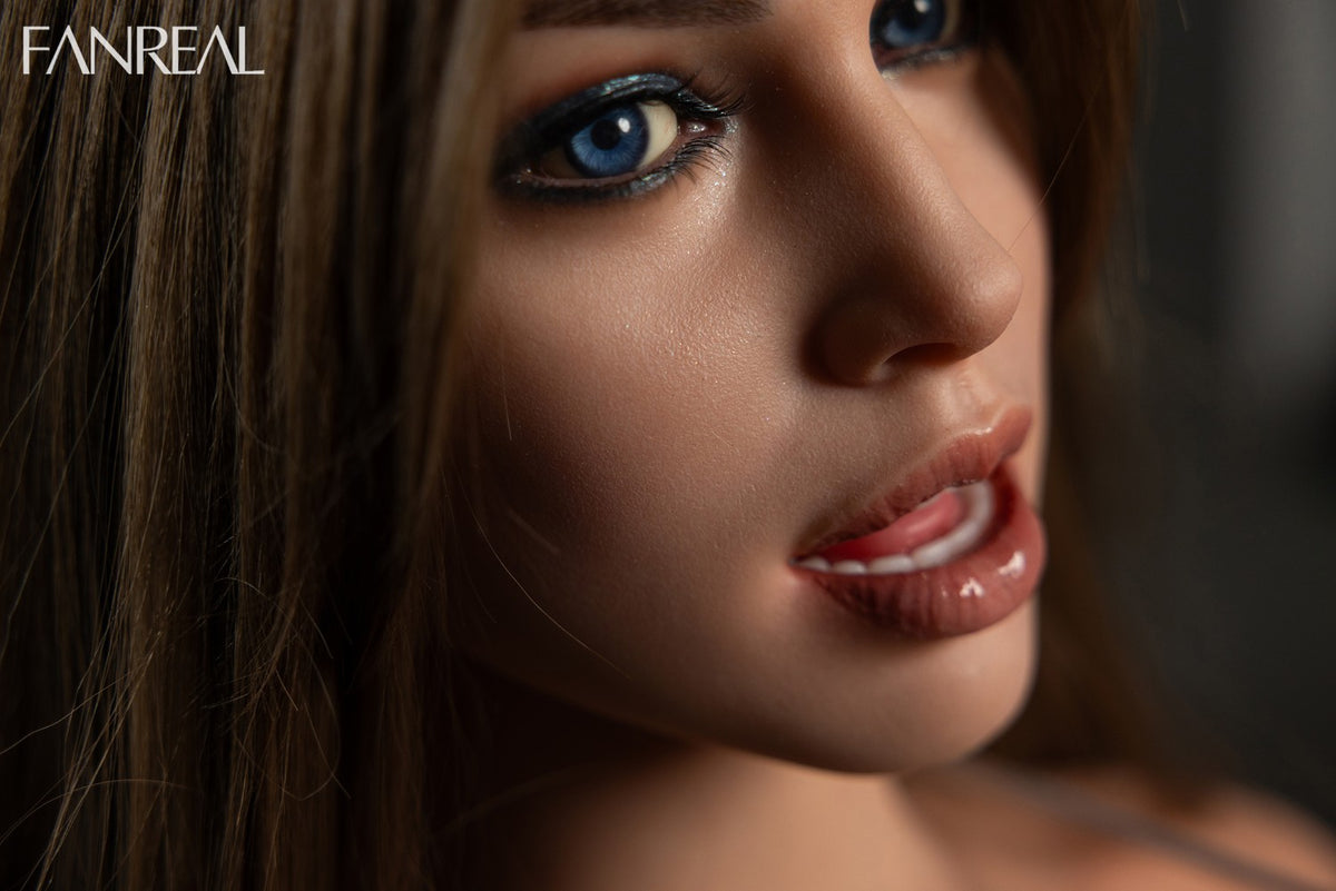 Torse de Della poupée sexuelle (FanReal Doll 95 cm G-cup Silicone) EXPRESS