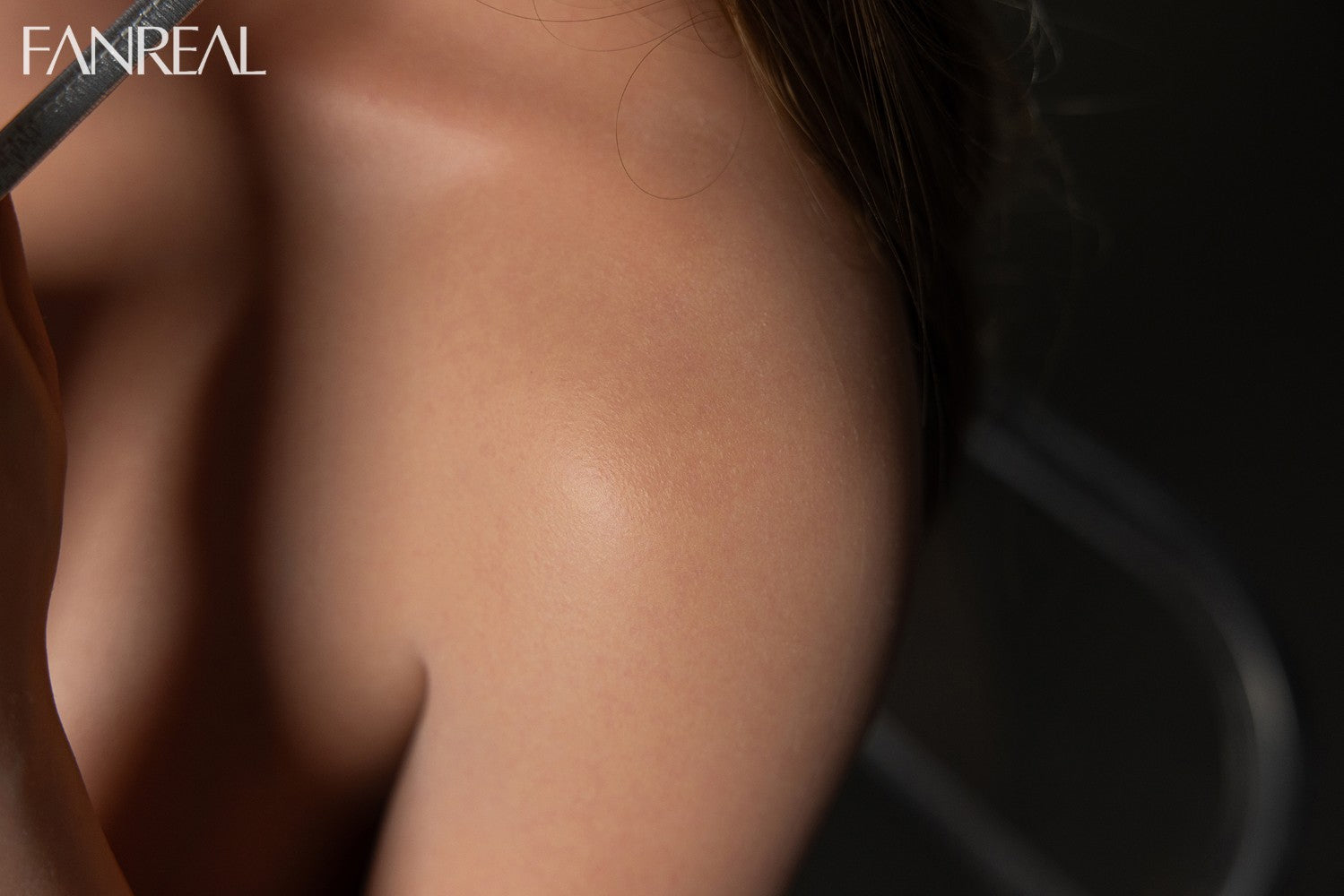 Torse de Della poupée sexuelle (FanReal Doll 95 cm G-cup Silicone) EXPRESS