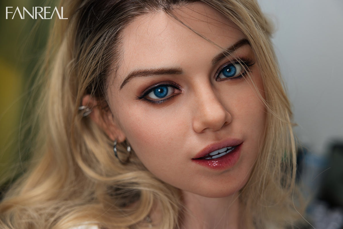 Maria Sex doll (FanReal Doll 168cm F-cup silicone)