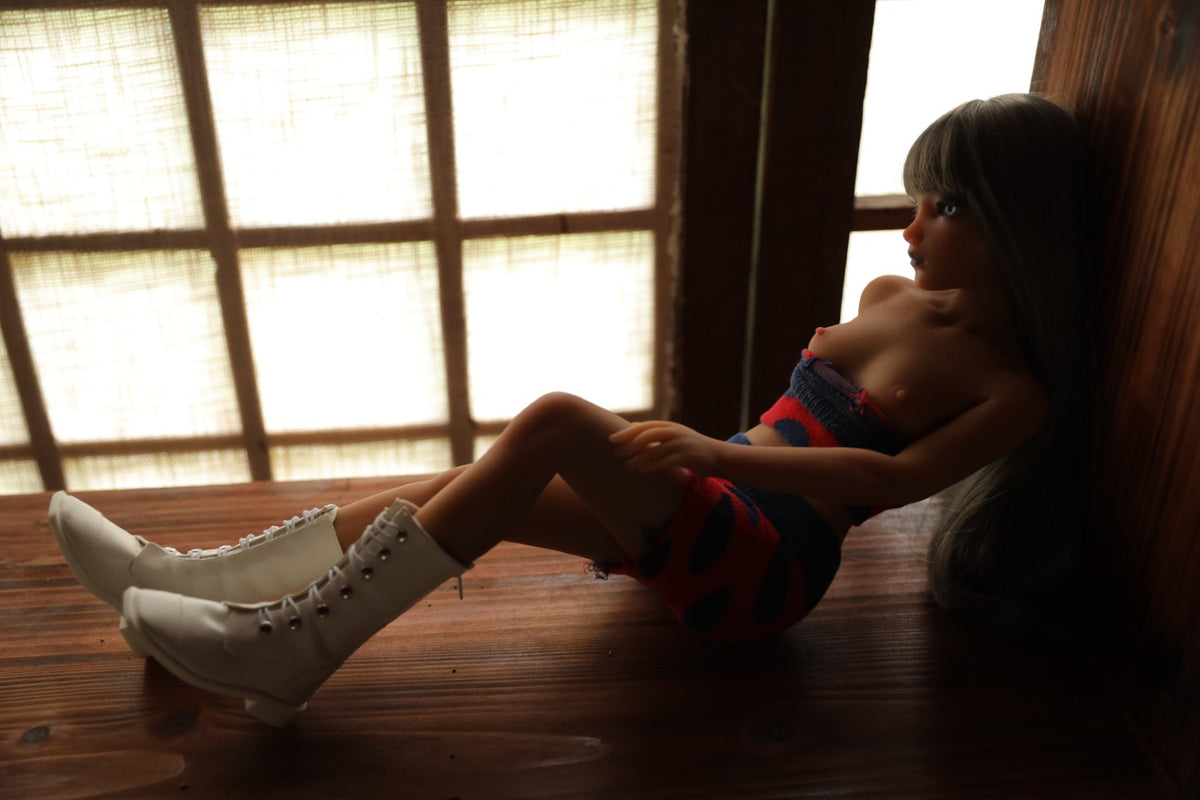 Momoko poupée sexuelle (Climax Doll Mini bonnet B 60cm Silicone)