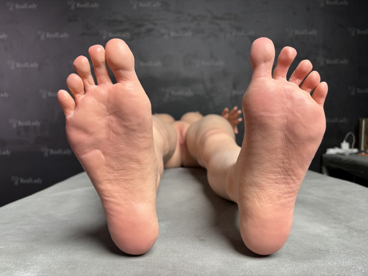 Nina bambola del sesso (Real Lady 168 cm E-Kupa R3 Silicone) EXPRESS