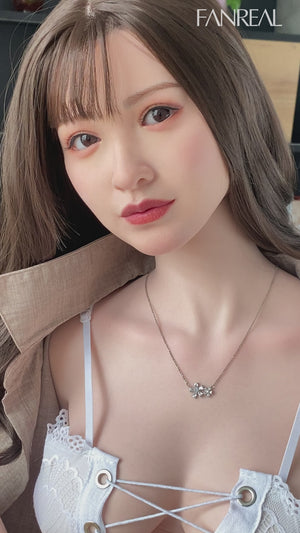 Josie poupée sexuelle (FanReal Doll 162 cm Silicone C-Cup)