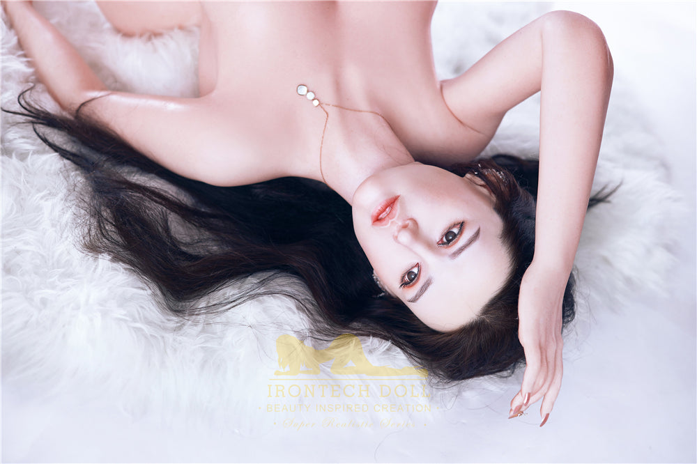 Angéline poupée sexuelle (Irontech Doll 162 cm J-cup S2 silicone)