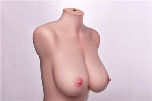 Bambola di sesso del torso di Monica (Irontech Doll Silicone E-Cup da 95 cm)