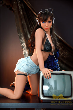 Bambola di sesso elfo scarlatto (Irontech Doll 167 cm F-CUP #93 TPE)