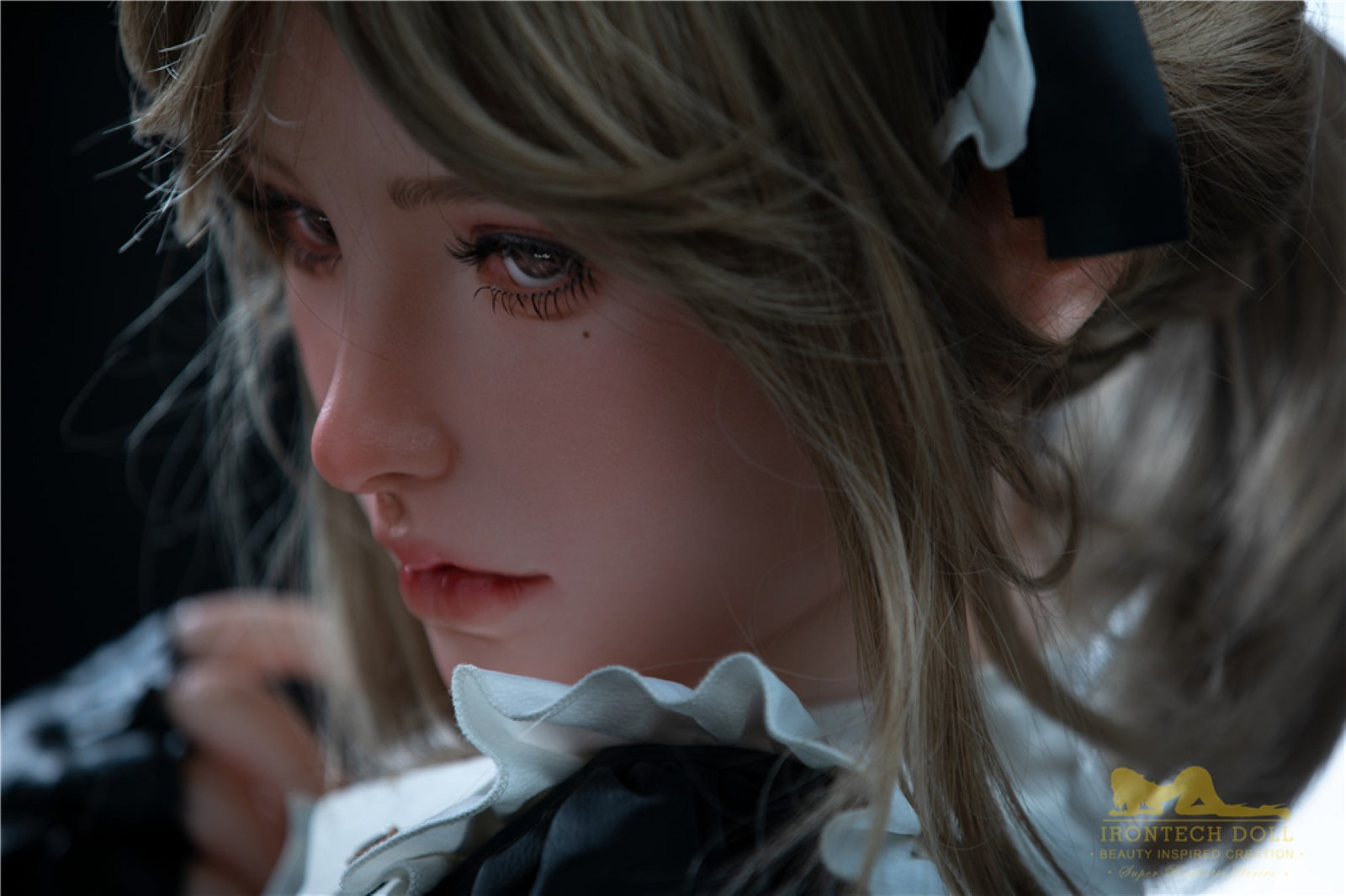 Cynthia poupée sexuelle (Irontech Doll 165 cm F-Cup S15 Silicone)