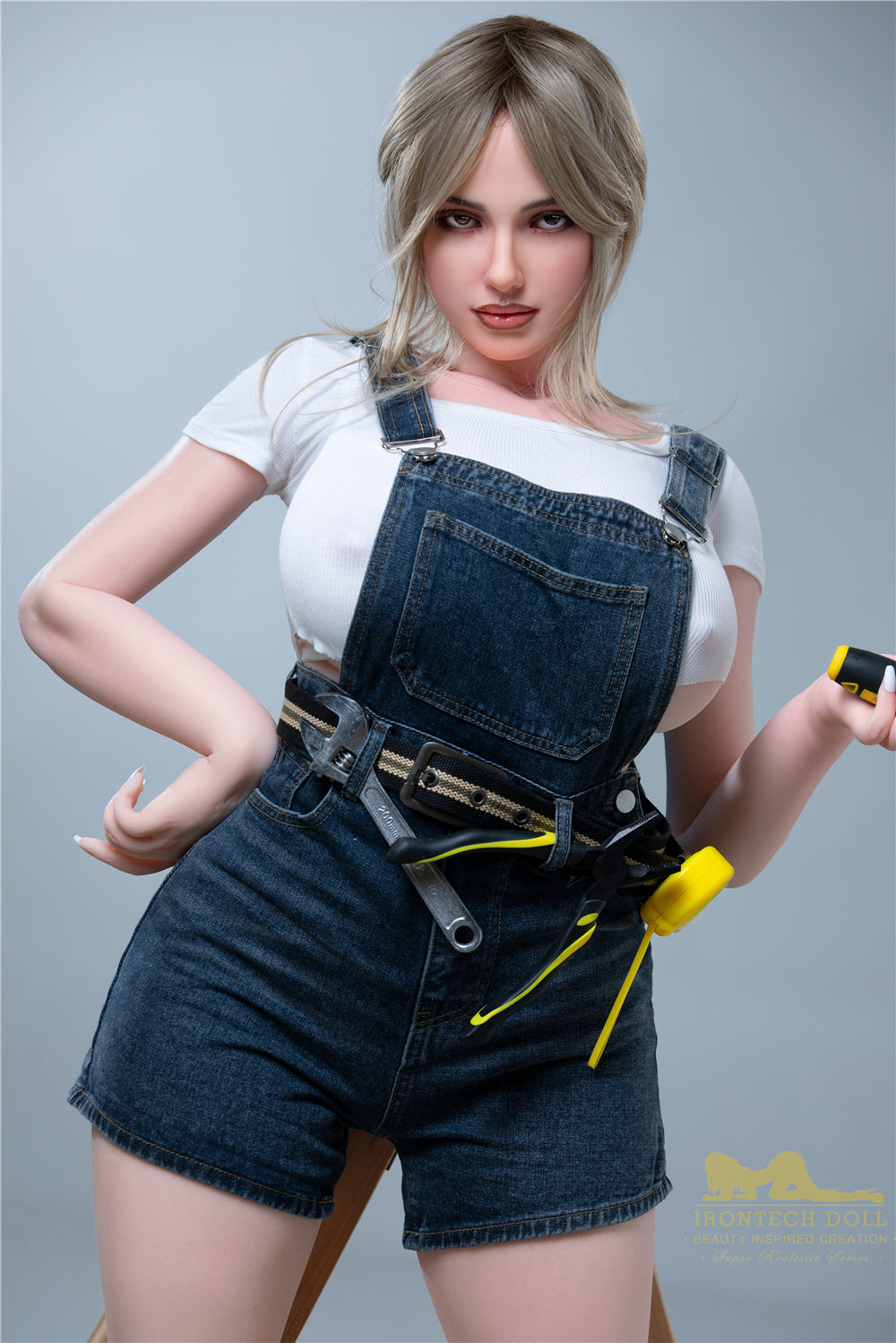 Claudia Sex Doll (Irontech Doll 160 cm H-Kupa S17 Silicone)