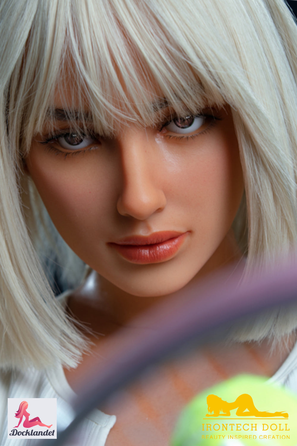 Steffi bambola del sesso (Irontech Doll 164 cm Coppa E S17 Silicone)