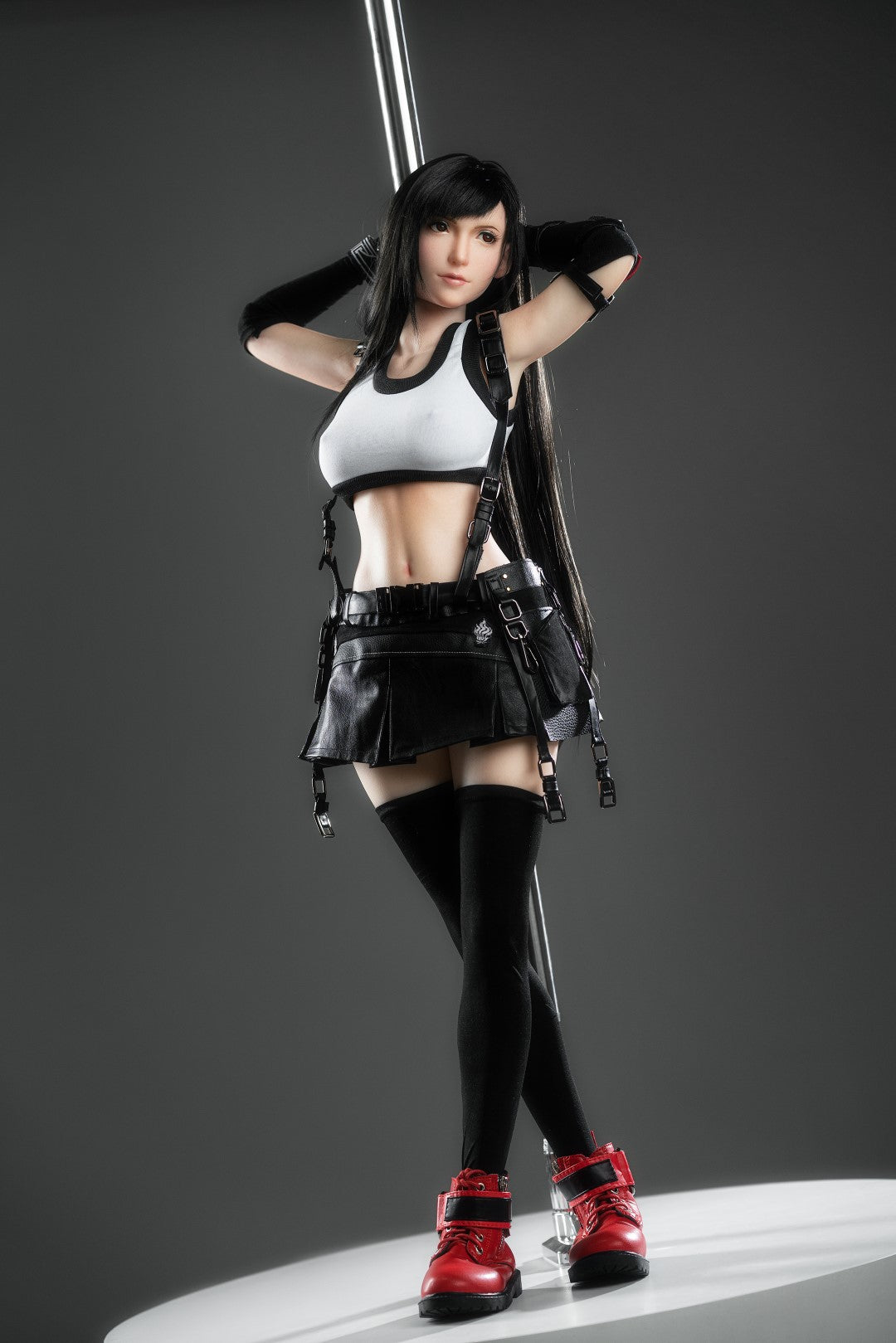 Tifa Mini poupée sexuelle (Game Lady 100 cm E-Cup N°03 Silicone)